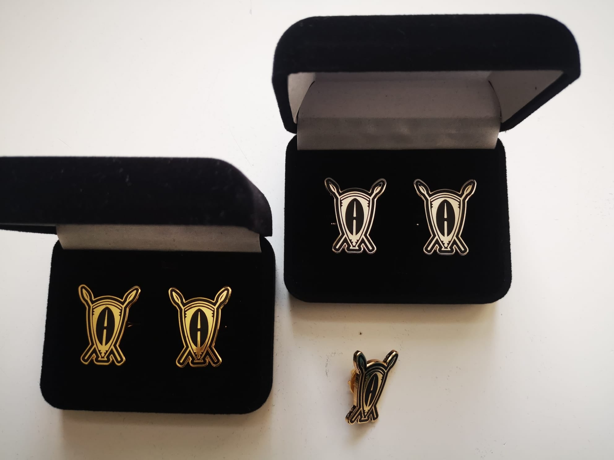 Bouton de manchette AA